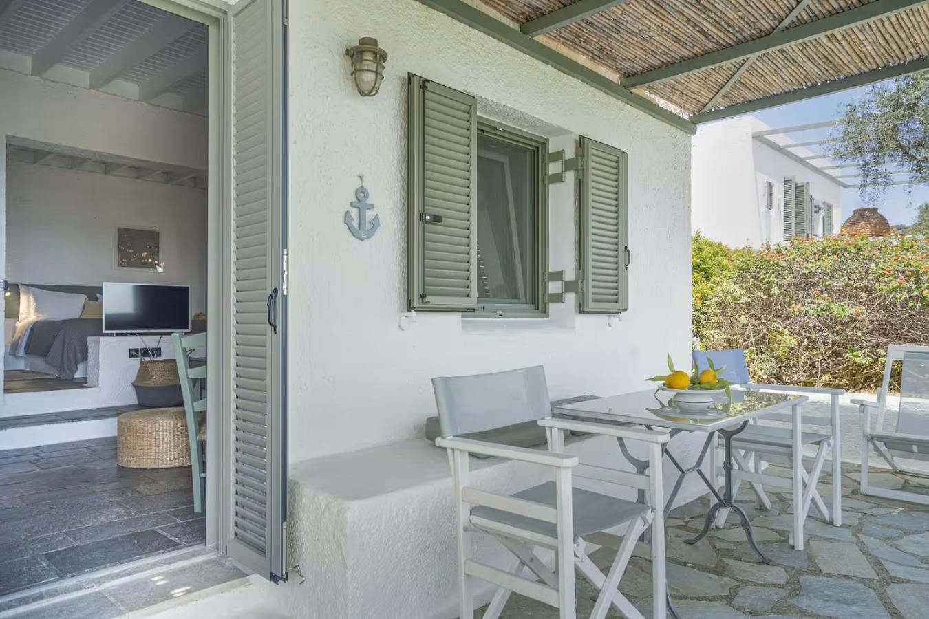 Niriides Resort ギシオ エクステリア 写真